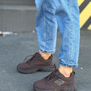 ЖІНОЧІ КРОСІВКИ