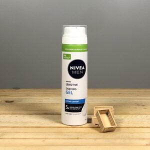 Гель для гоління NIVEA MEN Sensitive - 200 мл.
