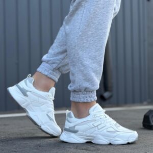 Чоловічі кросівки