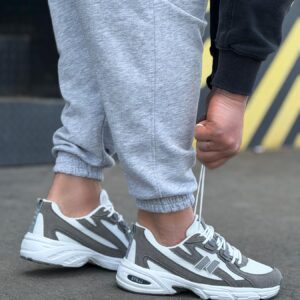 Чоловічі кросівки