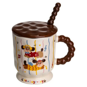 Новорічна порцелянова чашка "Весела Такса" з кришкою та ложкою 400 мл, Святкова кружка чашка для дітей на подарунок FM-17C