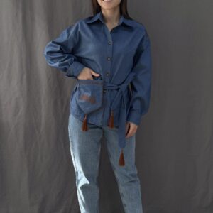 Жіноча джинсова сорочка з вишивкою та кишенькою