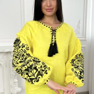 "Дерево життя" жіноча вишиванка в жовтому кольорі