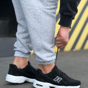 Чоловічі кросівки