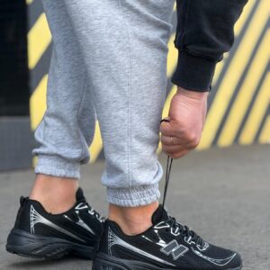 Чоловічі кросівки