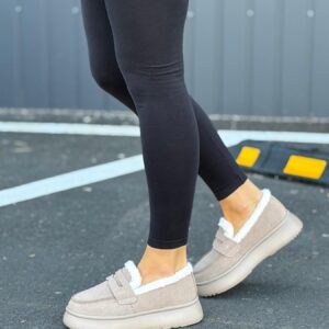 ЖІНОЧЕ ВЗУТТЯ