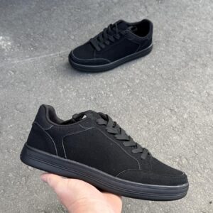 Чоловічі кросівки