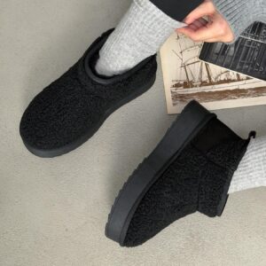 ЖІНОЧІ UGG