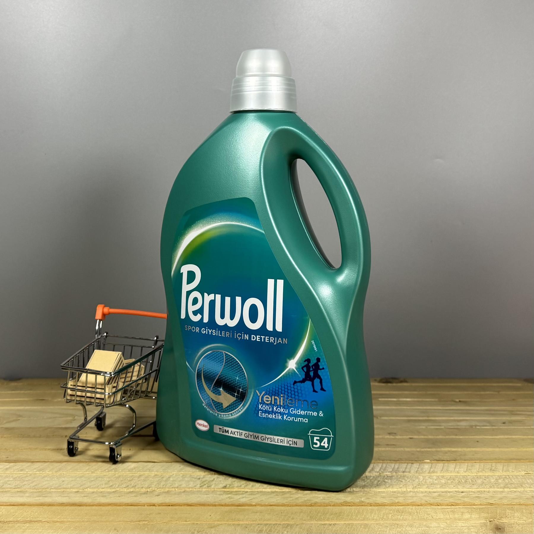 Гель для прання Perwoll Універсал - 2.97 л. 54 прання.